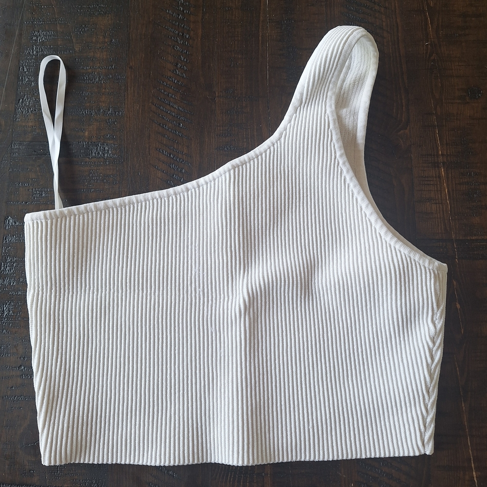 Aritzia Babaton White Cropped Asymmetrical Ribbed Tank Top